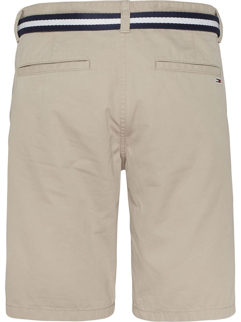 Pantalon-chino-corto-con-cinturon-de-corte-amplio