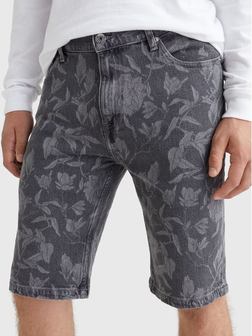 Pantalón corto con camo