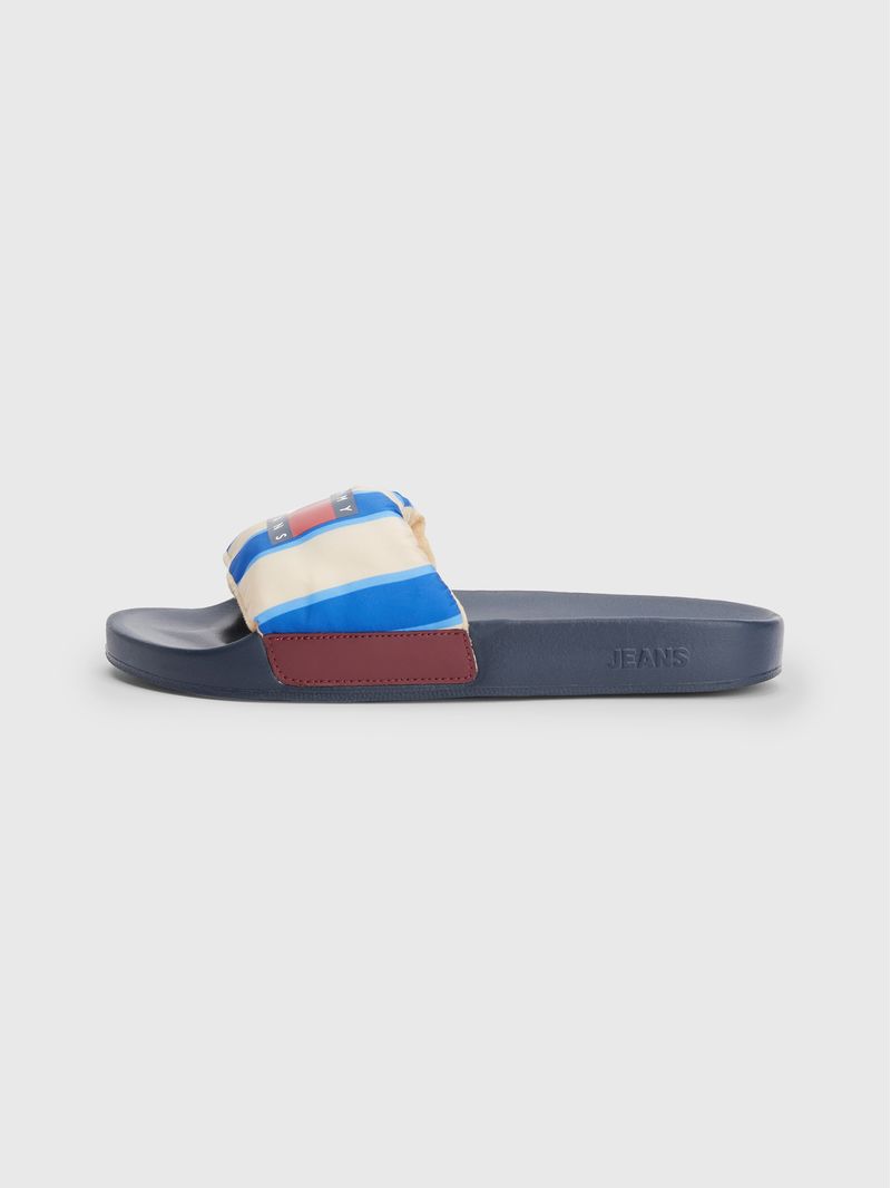 Chanclas-acolchadas-de-rayas