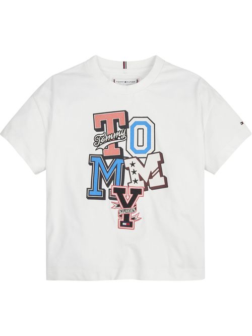 Camiseta con escudo en el pecho