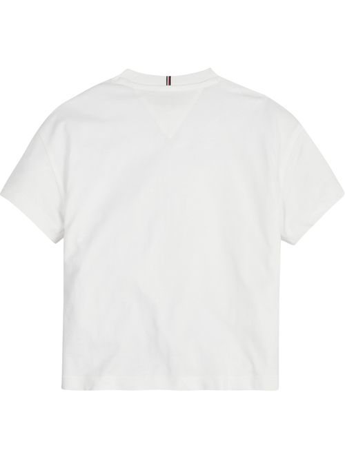 Camiseta con escudo en el pecho