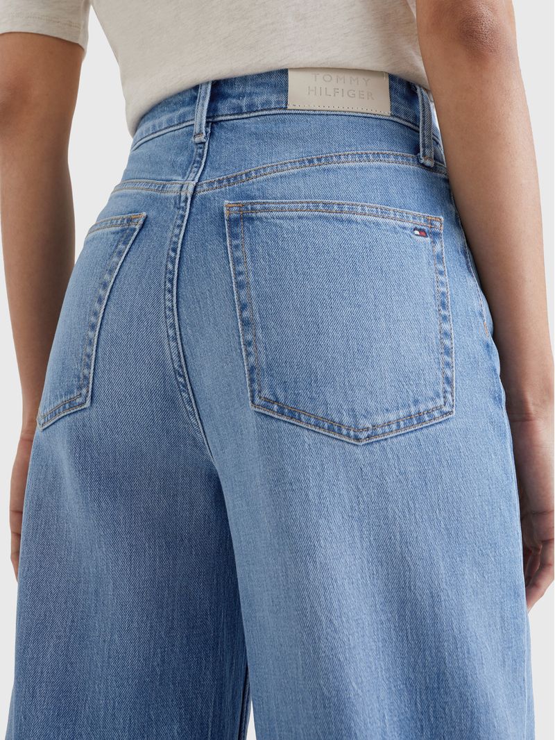 Jeans-desteñidos-de-talle-alto-con-pernera-ancha