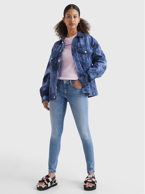 JEANS SOPHIE CEÑIDOS DE TALLE BAJO CON EFECTO DESTEÑIDO