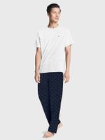 CONJUNTO-DE-PIJAMA-PARA-HOMBRE
