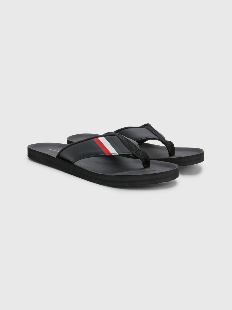 CHANCLAS-ACOLCHADAS-CON-CINTA-DISTINTIVA