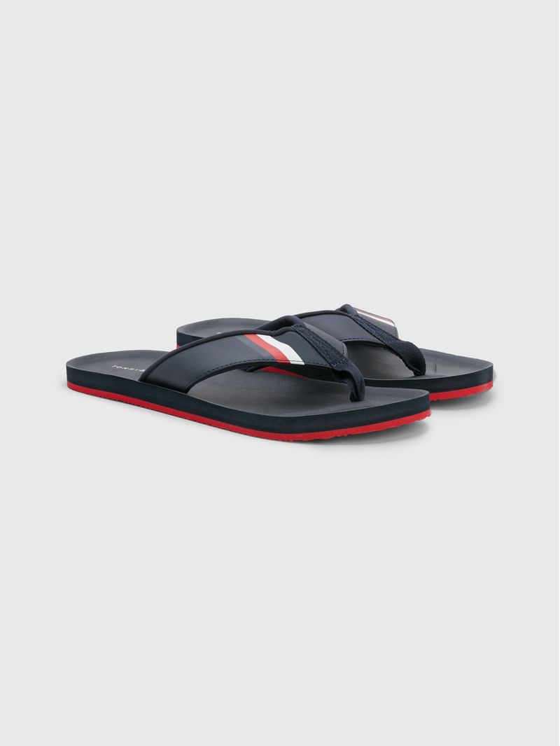 CHANCLAS-ACOLCHADAS-CON-CINTA-DISTINTIVA