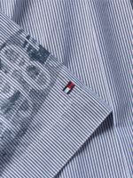 CAMISA-OVERSIZE-DE-MANGA-CORTA-CON-LOGOS