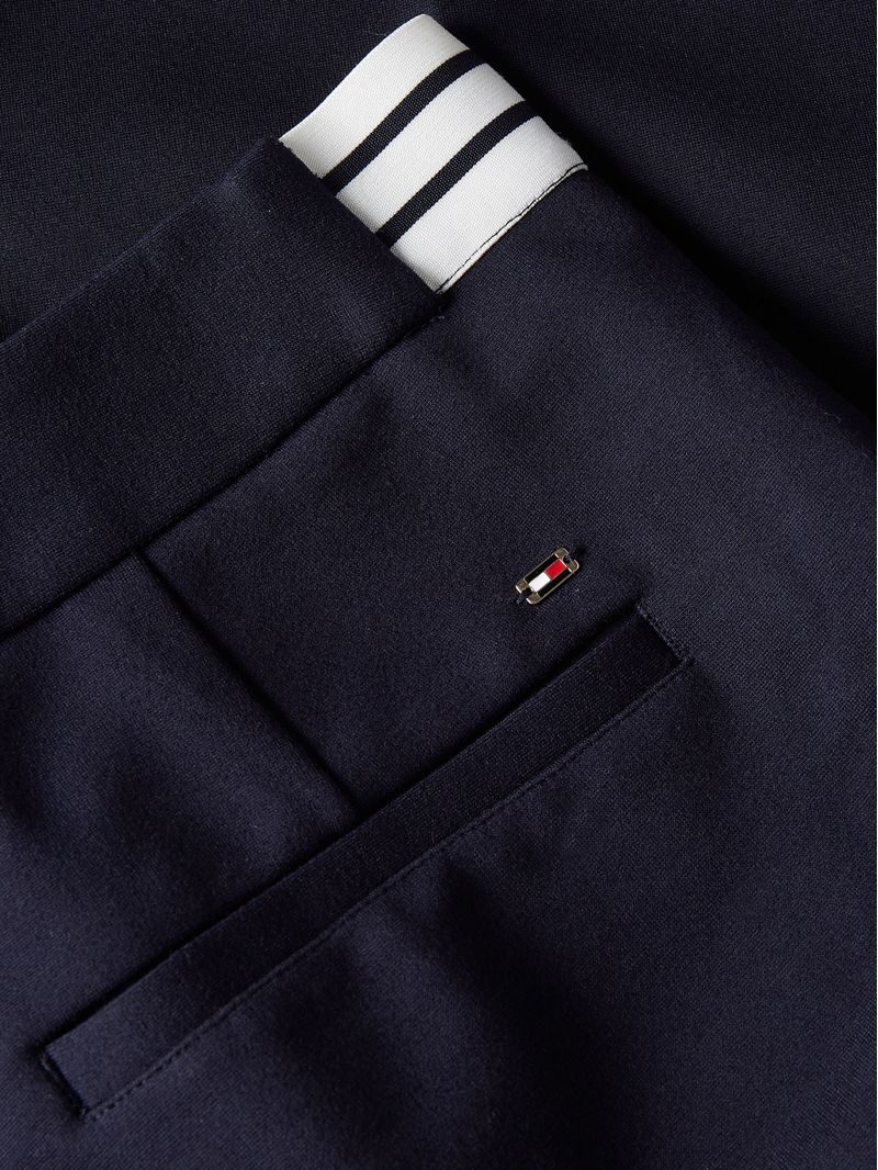 PANTALON-DE-PUNTO-MILANO-CON-CORTE-SLIM