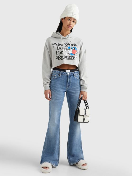 JEANS SOPHIE DE TALLE BAJO Y CORTE ACAMPANADO