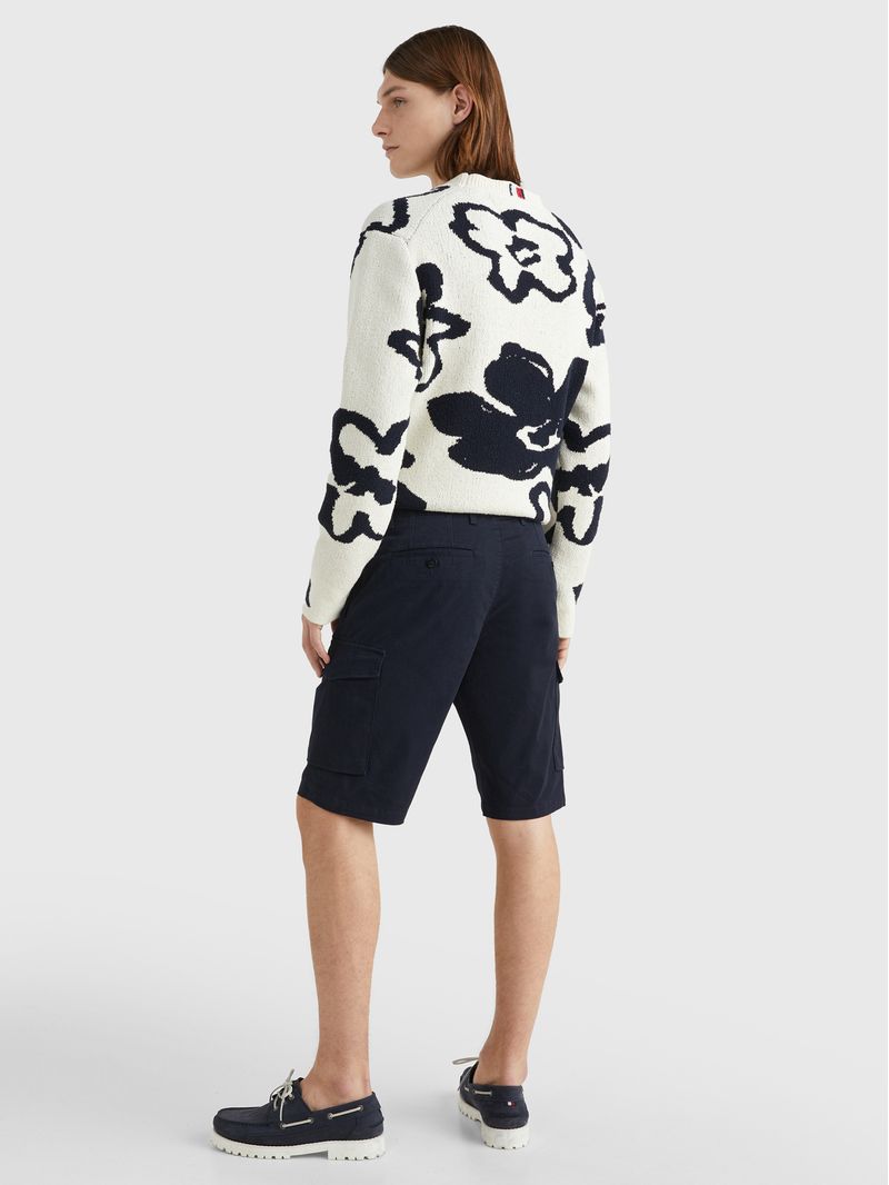 PANTALON-CORTO-CARGO-DE-SARGA-CON-BOLSILLOS