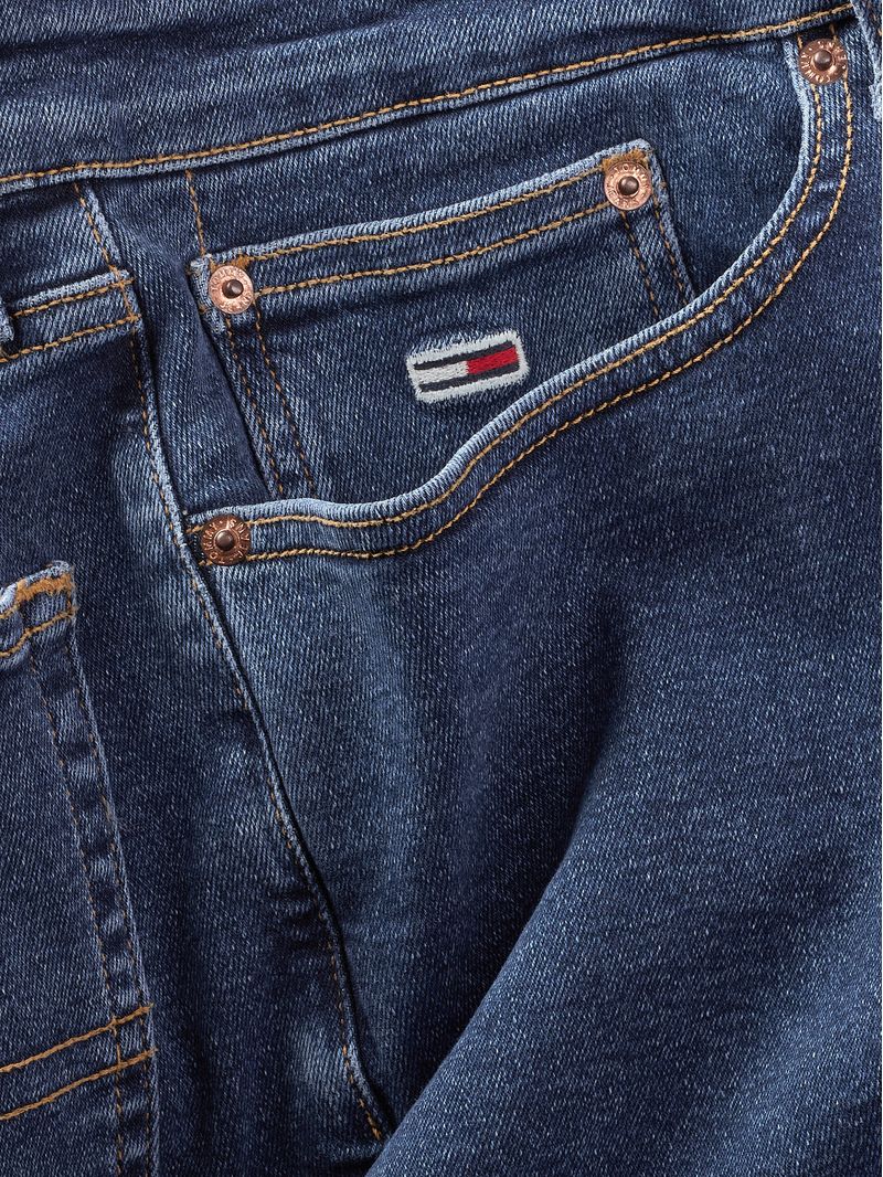 JEANS-STRAIGHT-FIT