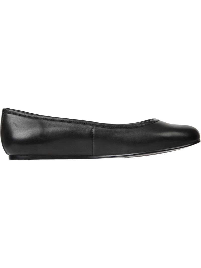 BAILARINAS-ESSENTIAL-CHIC-CUERO