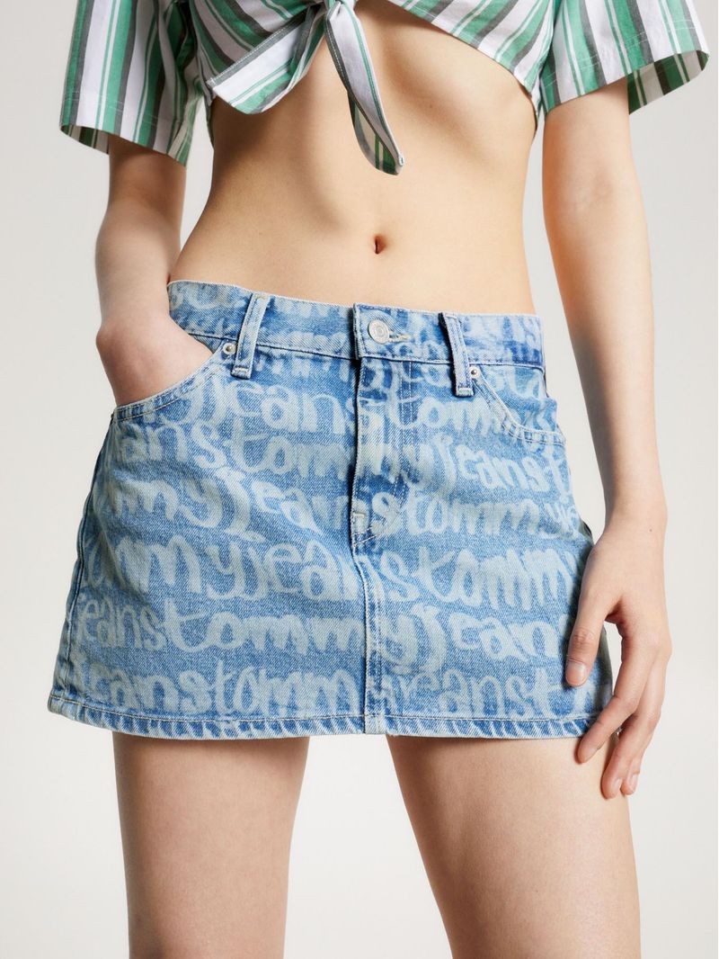 MINI-FALDA-CON-ESTAMPADO-DE-LOGOTIPO