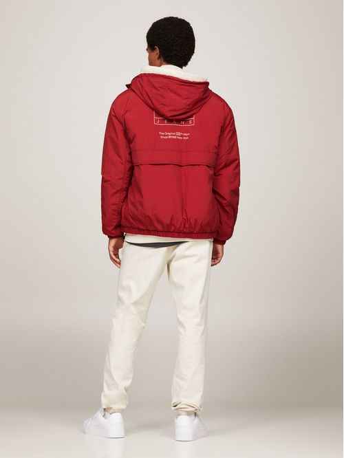 Chumpa con capucha y logo tonal