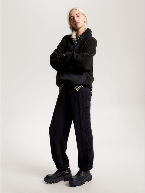 Joggers amplios con aplicación de logo tonal