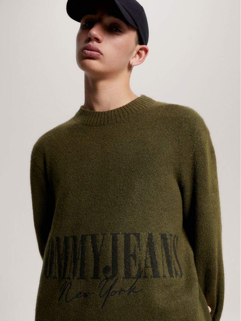 Sueter-Essential-con-logo-New-York-tonal