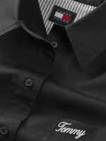 Sobrecamisa-oversize-con-logo-en-Script