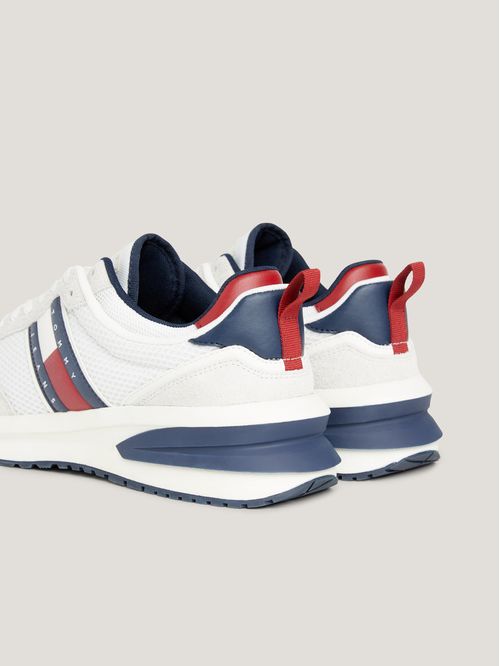Zapato tenis de running de cuero con suela gruesa