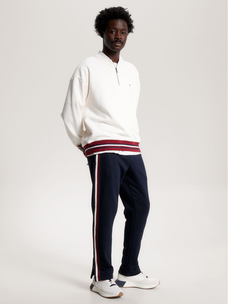 Joggers-Global-Stripe