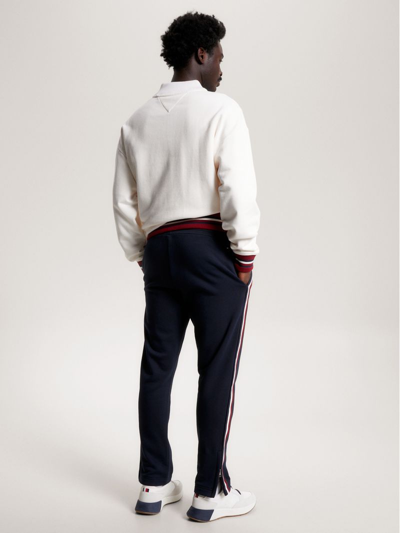 Joggers-Global-Stripe