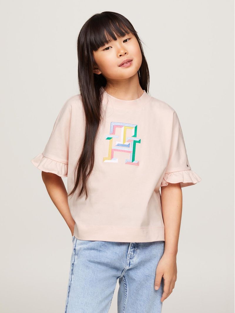 Playera-con-volantes-y-monograma-th-bordado
