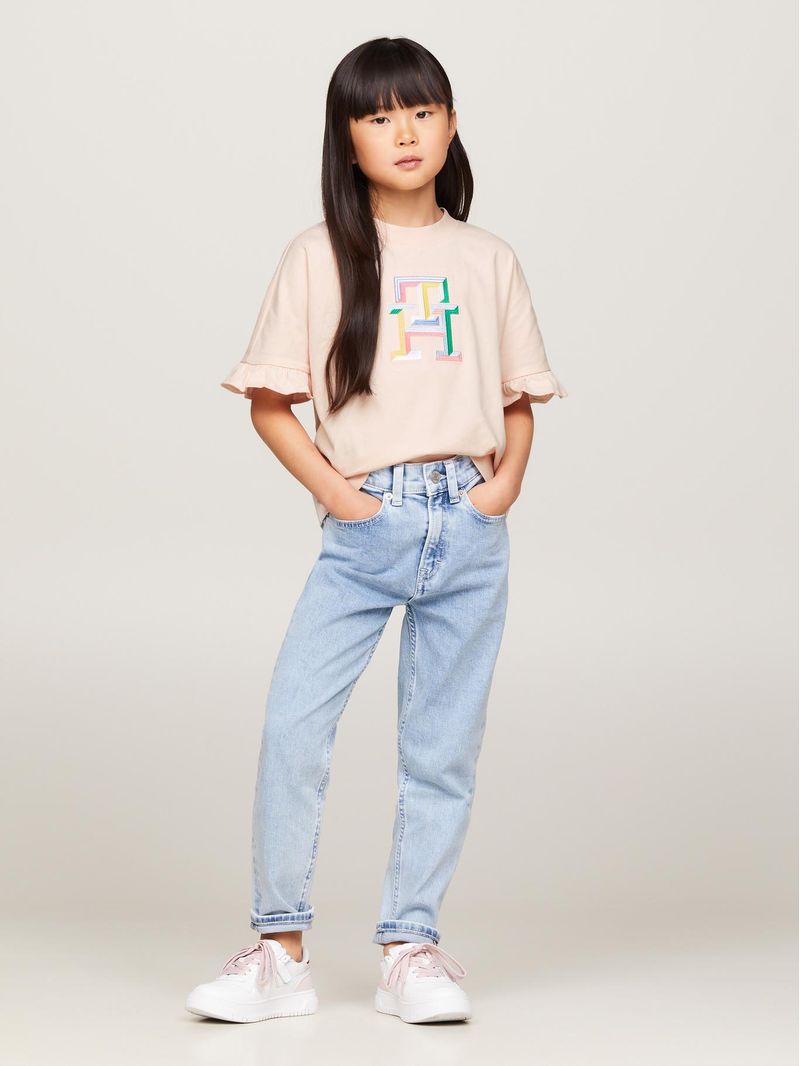 Playera-con-volantes-y-monograma-th-bordado