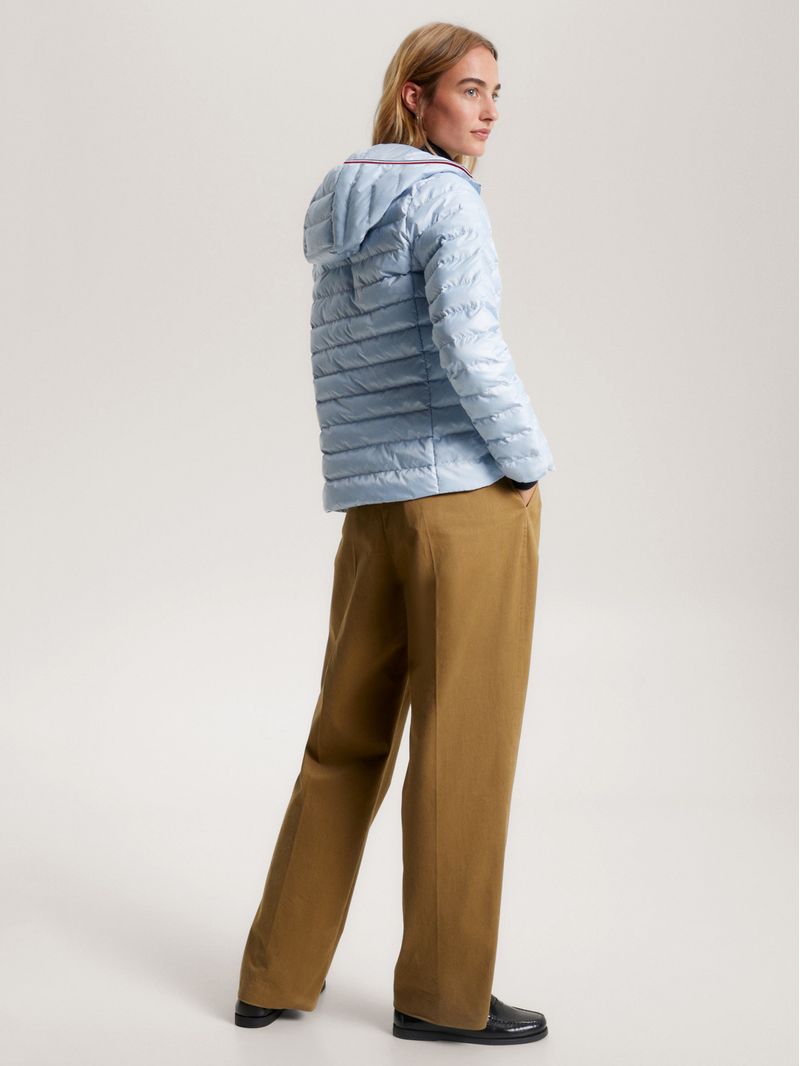 Chumpa-acolchada-ligera-Global-Stripe