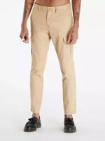 Pantalon-Austin-cargo-con-parche