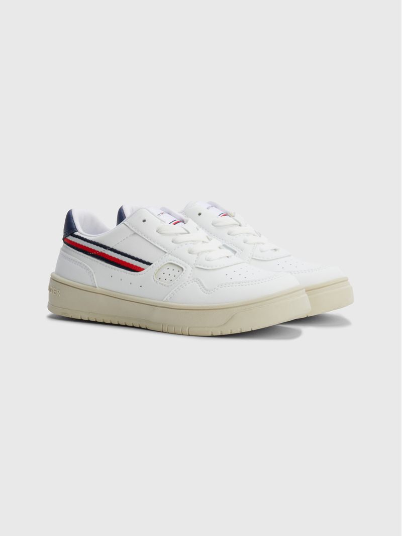 Zapato-tenis-con-rayas-para-niños