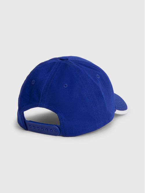 gorra de béisbol con logo