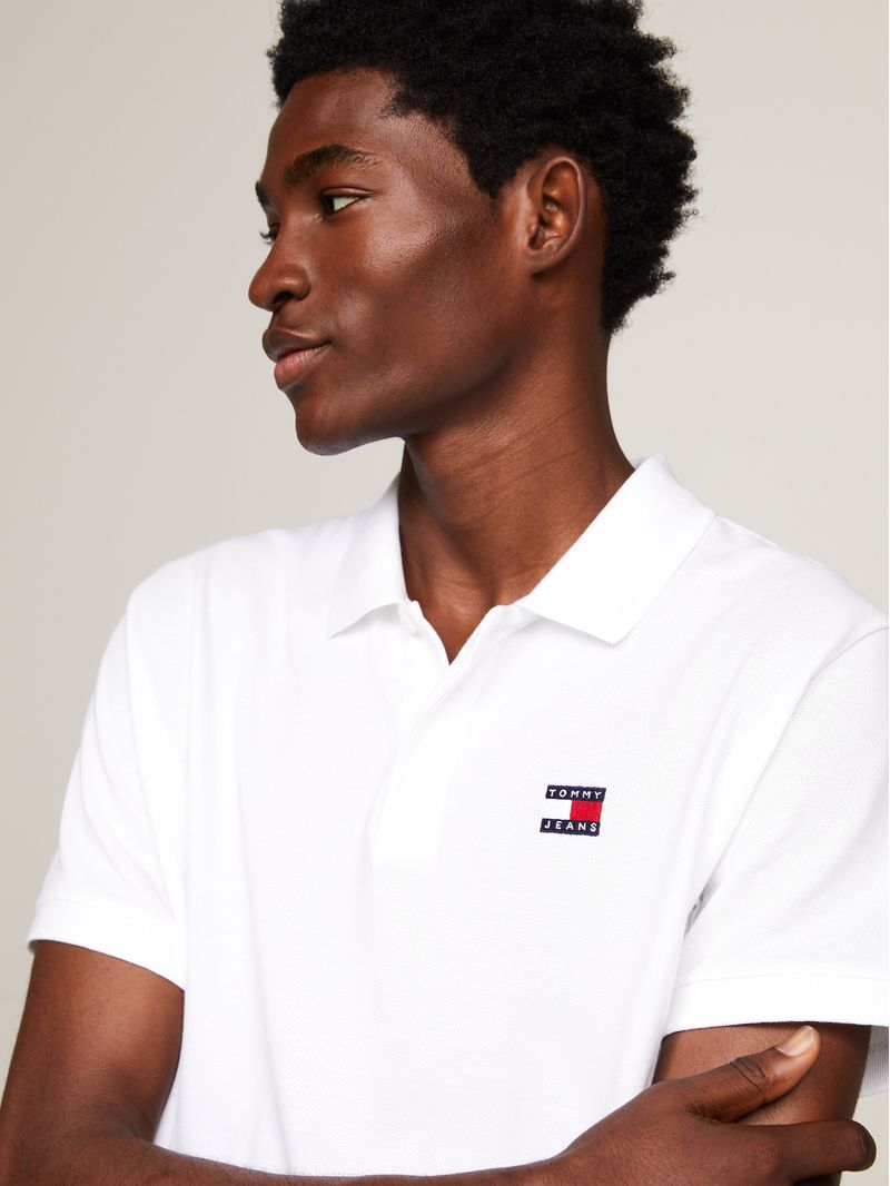 Polo-de-corte-regular-con-parche-de-Tommy