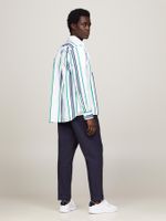 Camisa-tipo-polo-de-rayas-con-corte-regular