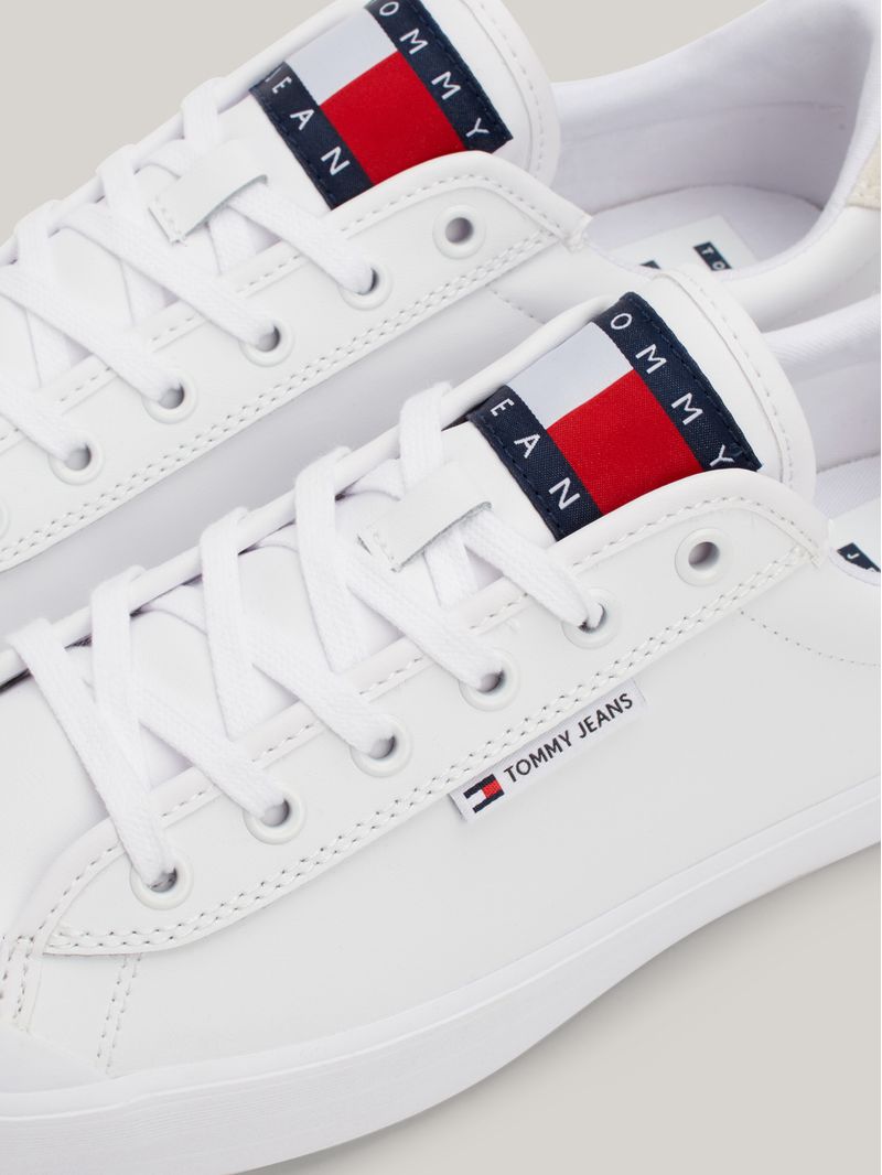 Zapato-tenis-Essential-de-Cuero-reforzadas
