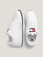 Zapato-tenis-Essential-flexibles-con-parche