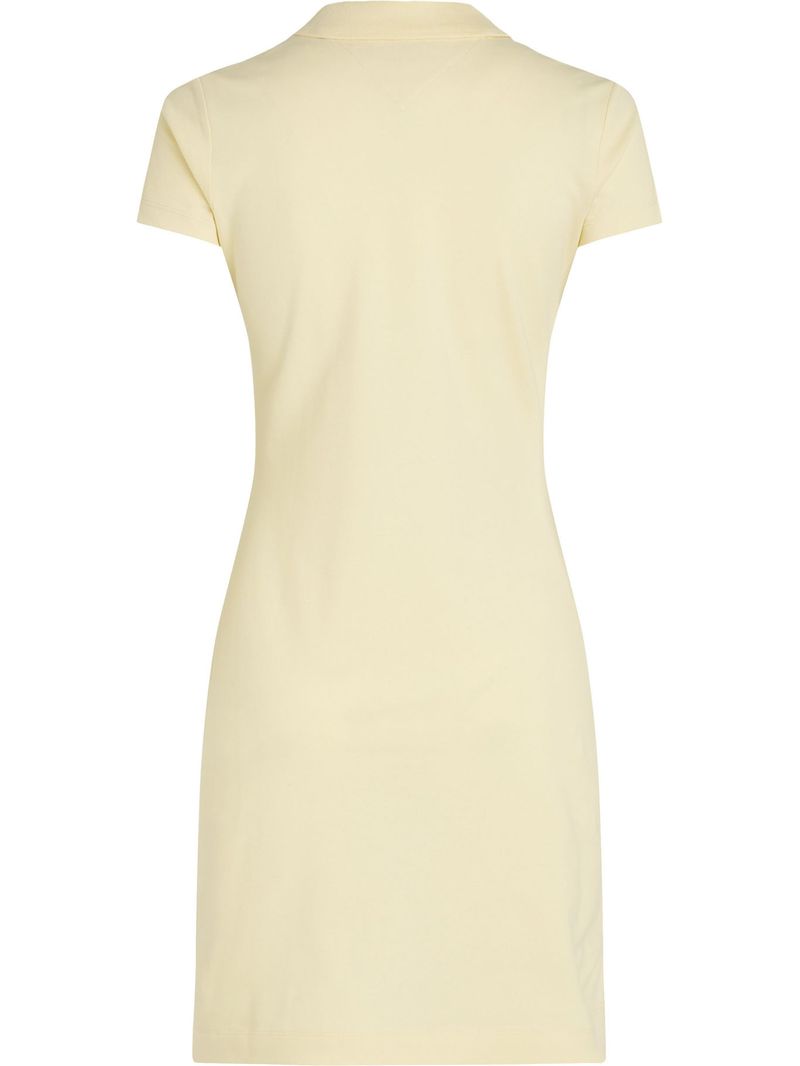 Vestido-tipo-polo-de-corte-slim