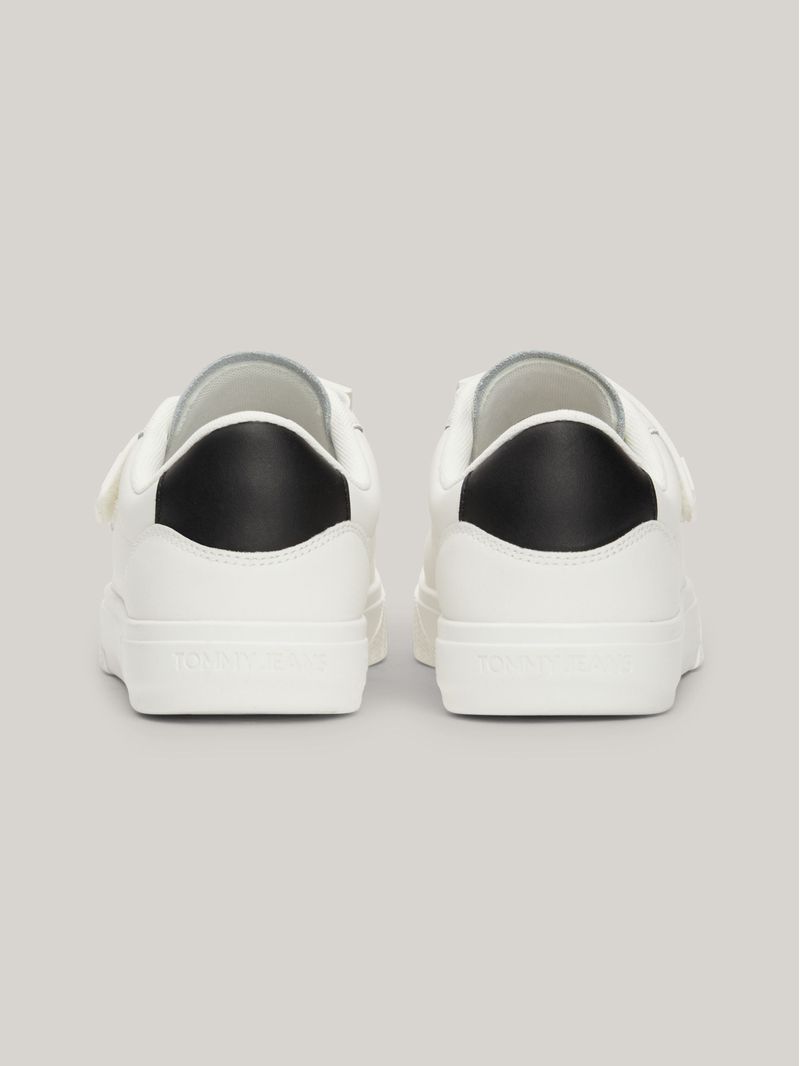 Zapato-tenis-de-Cuero-con-cierre-de-velcro