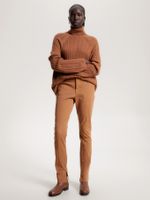 Pantalon-slim-de-gabardina