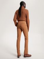 Pantalon-slim-de-gabardina