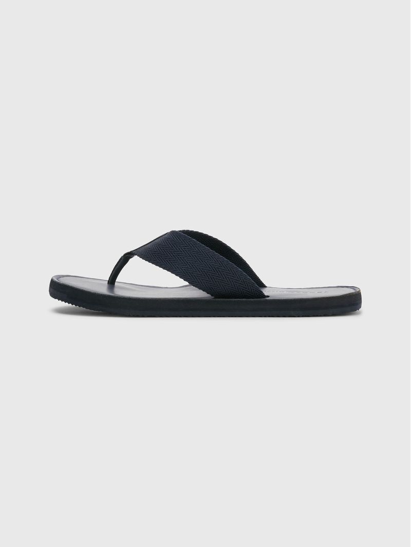 Chancletas-con-logo