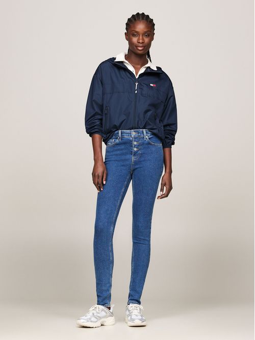 Jeans Nora ceñidos de talle medio con cierre de botones