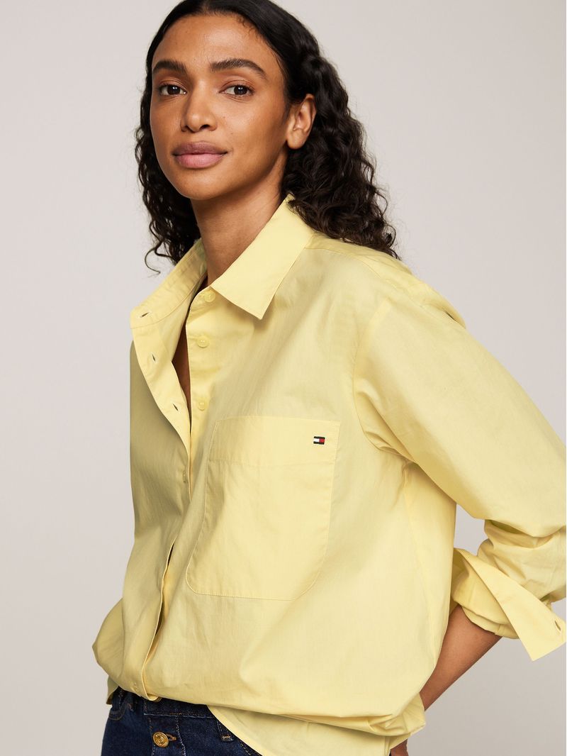 Camisa-oversize-con-bolsillo-de-parche