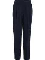 Pantalon-chino-con-logo