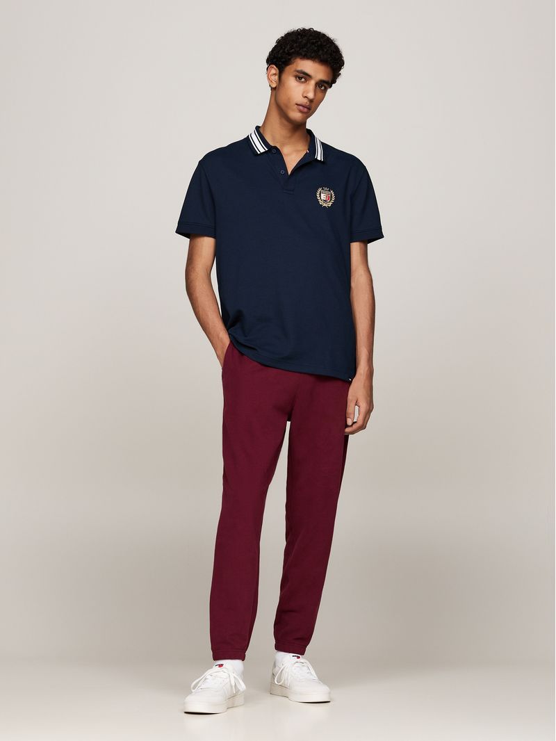 Joggers-de-corte-regular-con-escudo