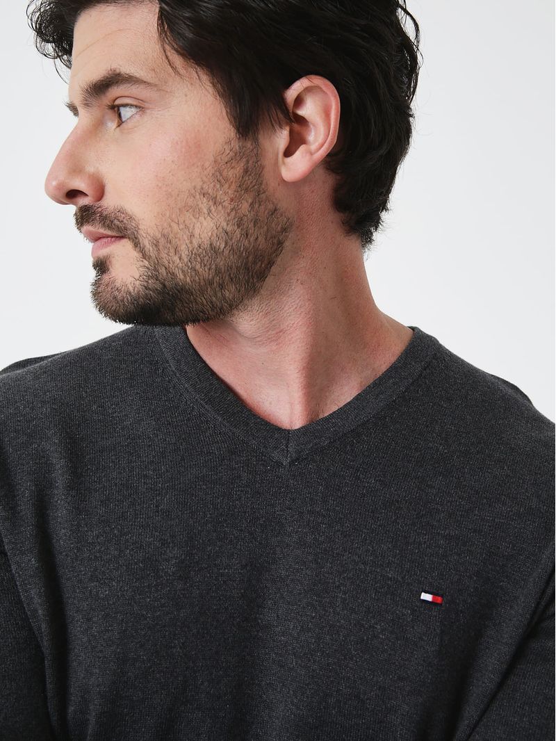 Sueter-essential-de-cuello-v