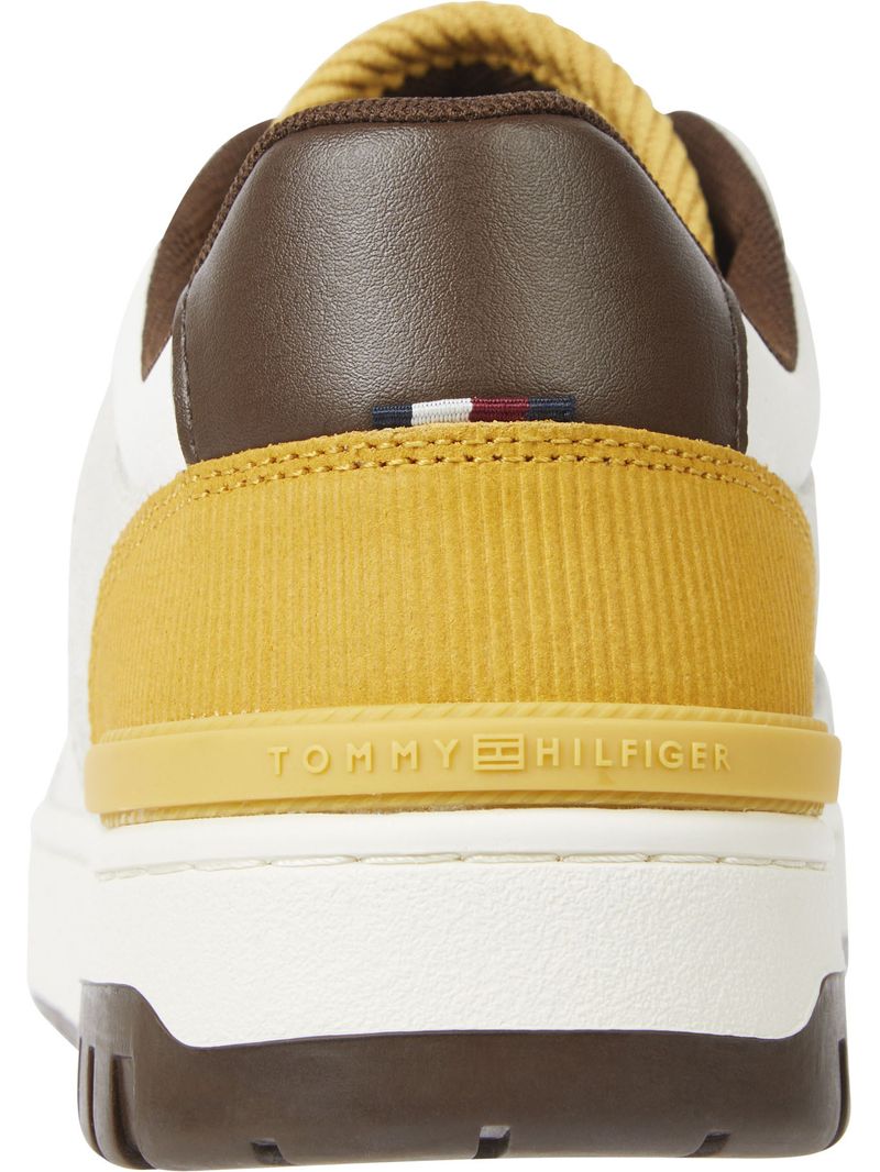 Zapato-tenis-de-baloncesto-de-cuero-TH-Monogram