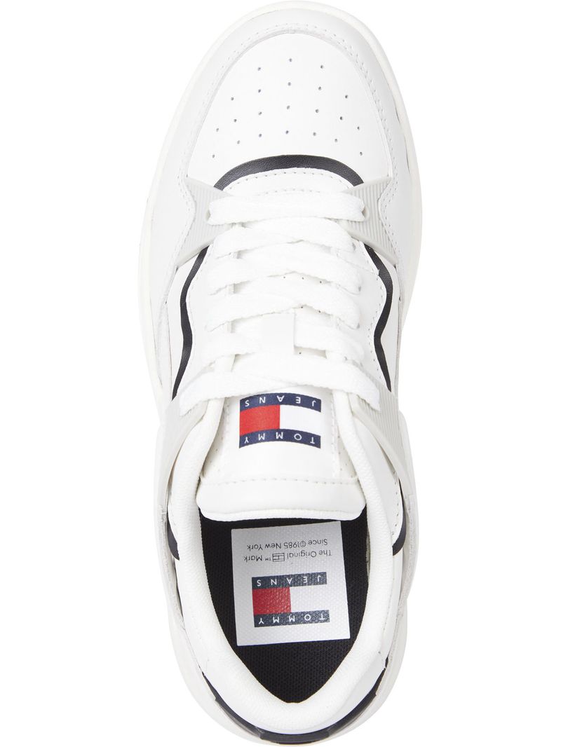 Zapato-tenis-de-basket