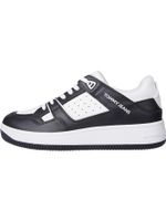 Zapato-tenis-de-cuero-con-parche-en-relieve