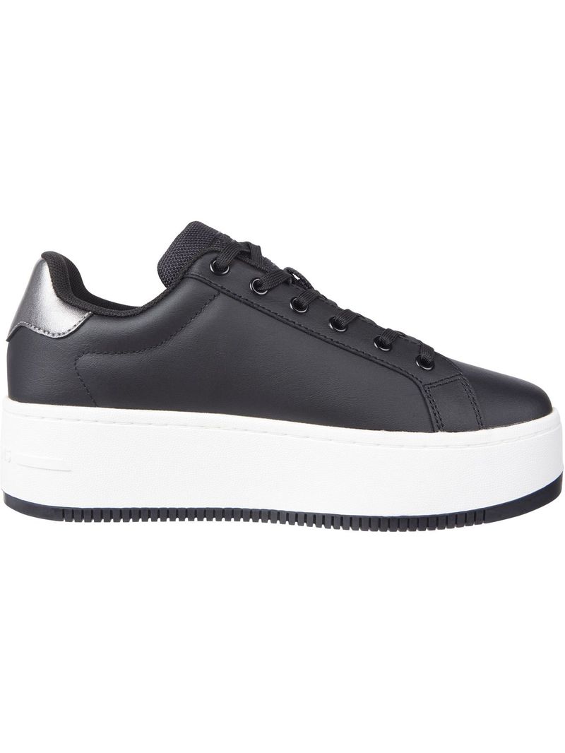 Zapato-tenis-de-plataforma-en-cuero
