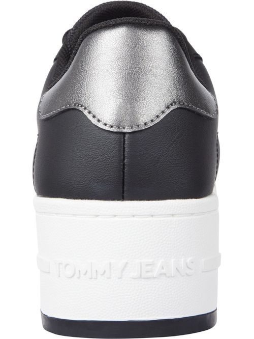 Zapato tenis de plataforma en cuero