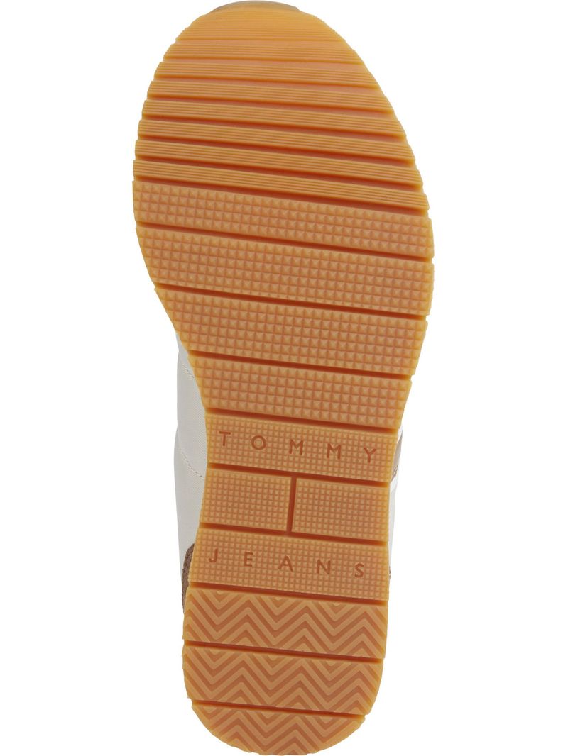 Zapato-tenis-Essential-de-tacos-finos